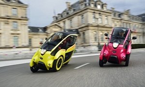 Electric Urban Mobility Program Debuts in France, uses Toyota i-Road Trikes