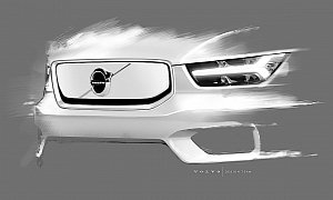 Electric Volvo XC40 Comes with a Frunk and No Front Grille
