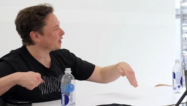 Elon Musk showing where Lucid is going