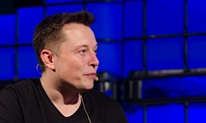 Elon Musk Calls the Journalists Who Criticize the Autopilot "Killers"