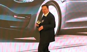 Elon Musk Celebrates China Milestone With Your Dad’s Most Awkward Dance Moves