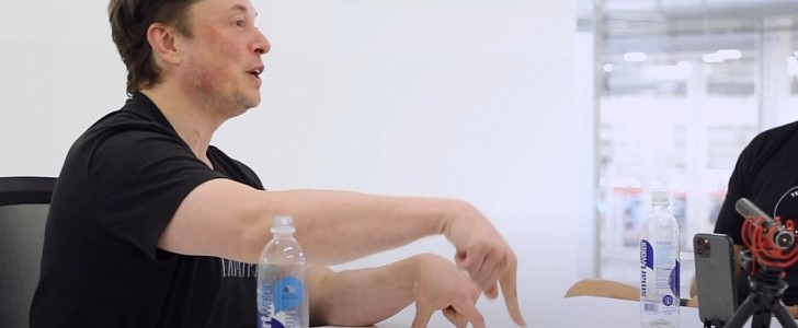 Elon Musk Explaining How Daimler Saved Tesla