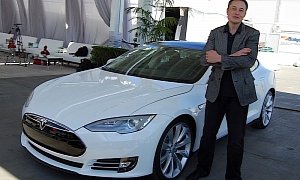 Elon Musk Will Personally Conduct Job Interviews with Software Programmers for Tesla’s Autopilot