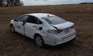 Emergency Highway Landing Leaves This Ford Fusion Sliced by the Plane's Propeller