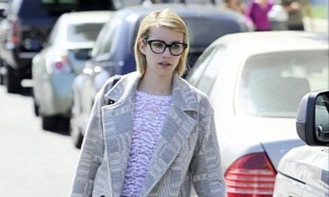 Emma Roberts Keeps it Chic&Casual in Range Rover Sport