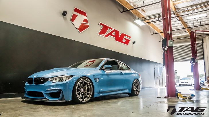 BMW M4 with Enlaes front splitter