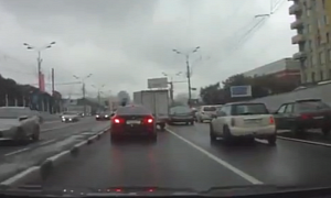 Enraged Undercover Russian Cop Tackles a Van