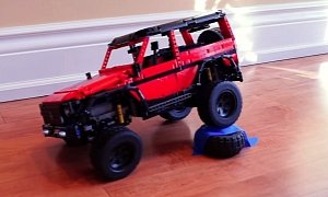 Enthusiast Builds an RC Mercedes-Benz G-Class Lego Version Just as Capable as in Real Life <span>· Video</span>