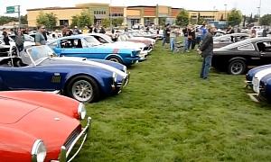 Enthusiasts Pay Tribute to Caroll Shelby by Revving Engines