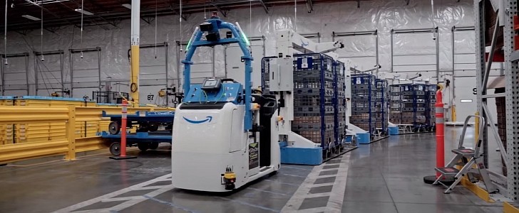 Amazon Scooter robot that pulls carts