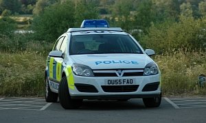 Essex Police Warns Drivers Not To Stop For Unmarked Police Cars