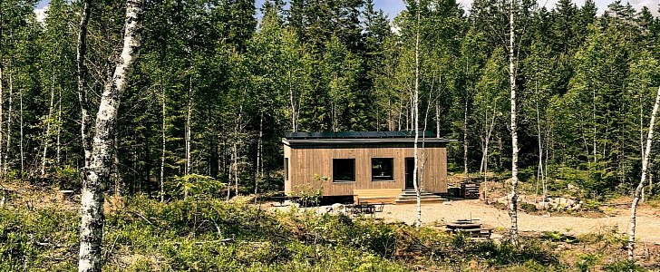 Esther is an off-grid tiny home big enough for five guests