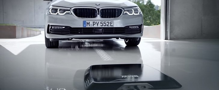 BMW Wireless Charging option for 2018 BMW 530e iPerformance