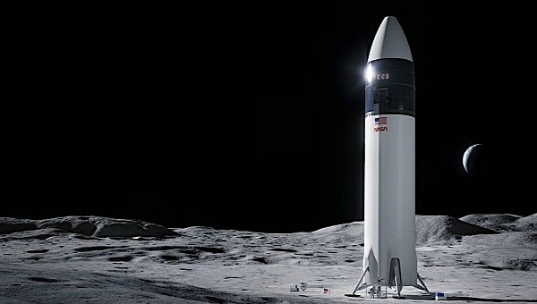 SpaceX Starship lander on the Moon rendering
