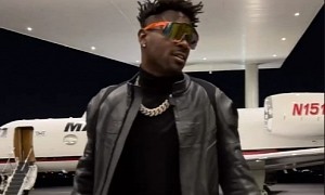 Exclusive Tour of Floyd Mayweather's Jet, Held by Antonio Brown