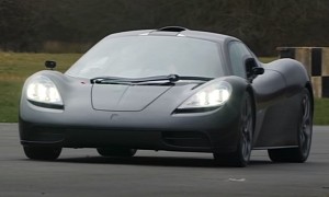 Experience the T.50 as Gordon Murray Drives It on the Track for the First Time
