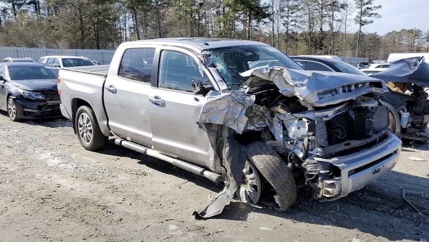 Crashed Toyota Tundra sold as repairable