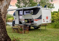 Exploring the Wildest of Places Is a Possibility With the Deluxe Kruiser E-Class RV