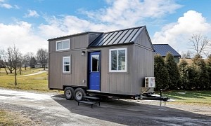 Extea Cabera Is a Cozy 20-Foot Tiny Home for a Family of Three