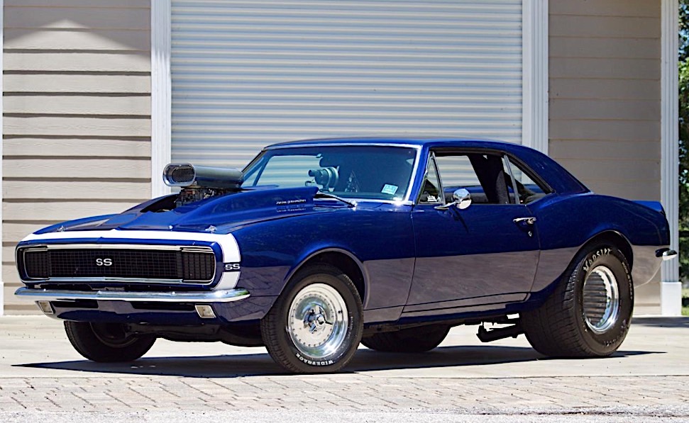 Extreme 1967 Chevrolet Camaro RS/SS Is Not a Car You Should Have in the  Driveway - autoevolution