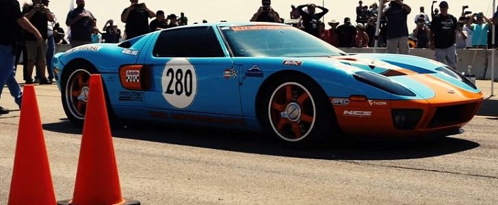 Extreme Twin-Turbo Ford GT Sets 293.6 MPH 1/2-Mile Record