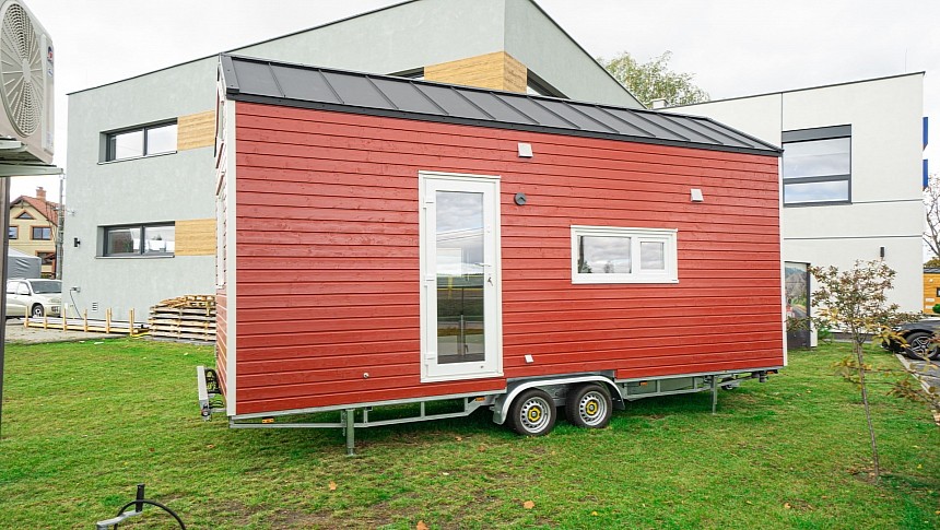 Mobi 03 Thyme is a compact home on wheels with three bedrooms