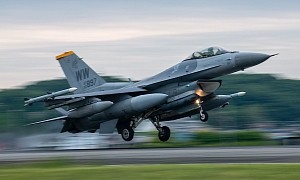 F-16 Fighting Falcon Lands for Training, Looks Loaded for War