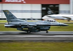 F-16 Fighting Falcon Taking Off Makes Colombian AFB Look Like a Blur