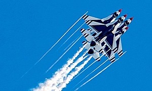 F-16 Fighting Falcons Fly So Close Together They Appear to Merge