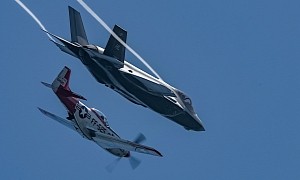 F-35A Lightning II Meets P-51 Val-Halla Mustang Over Tacoma in Rare Duet