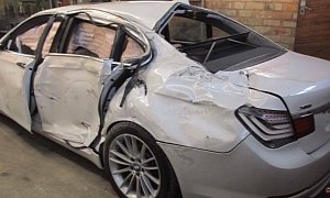 F01 BMW 7 Series Wreck Repaired by Russian Mechanic