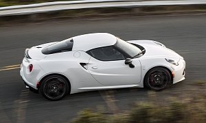 Facelifted Alfa Romeo 4C Could Come With New Engine Option