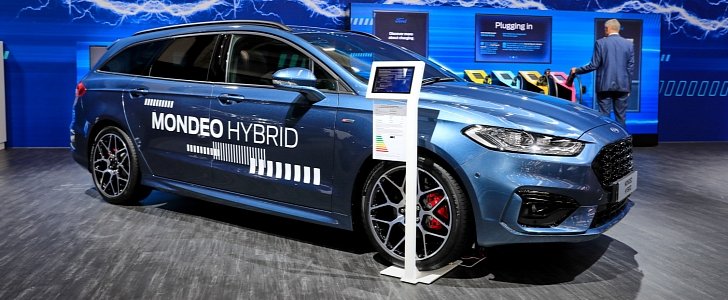 2019 Ford Mondeo Turnier Hybrid at the 2019 Frankfurt Motor Show