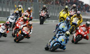 Factory MotoGP Teams Not Allowed to Sign Rookies From 2010