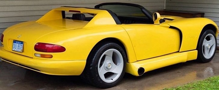Fake Dodge Viper is actually a C4 Corvette