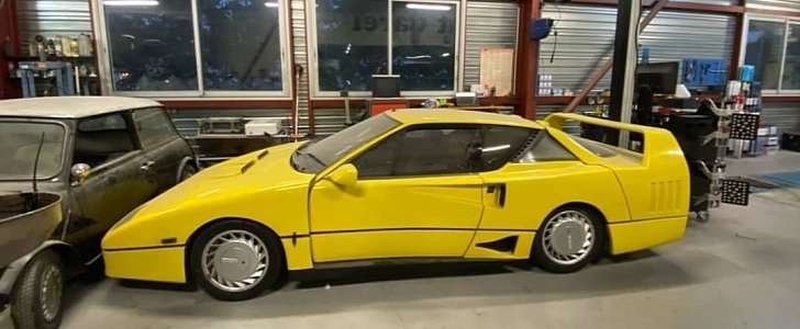 Fake Ferrari F40 Is Actually a Renault Alpine GTA