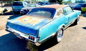 Family-Owned 1972 Oldsmobile Cutlass Supreme Looks Enticing, Sitting for Years