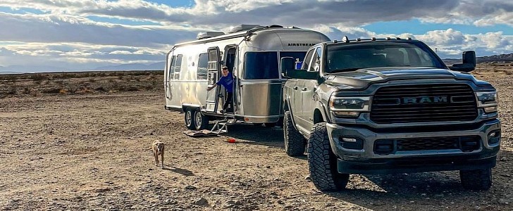 Family With 2 Kids Lives Full-Time on the Road, in Awesome Airstream Tiny Home