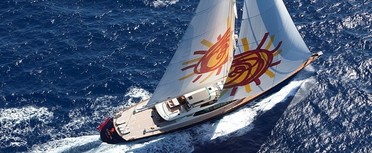 Tiara is a gorgeous sailing world cruiser built in 2004