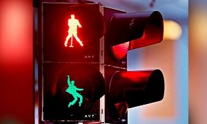 Fans Get Elvis Presley Traffic Lights in German City He Was Stationed In