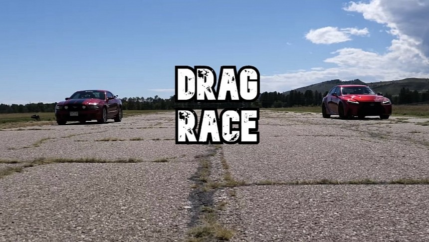 Lexus IS 500 vs Ford Mustang GT drag race