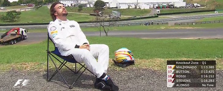 Fernando Alonso sunbathing