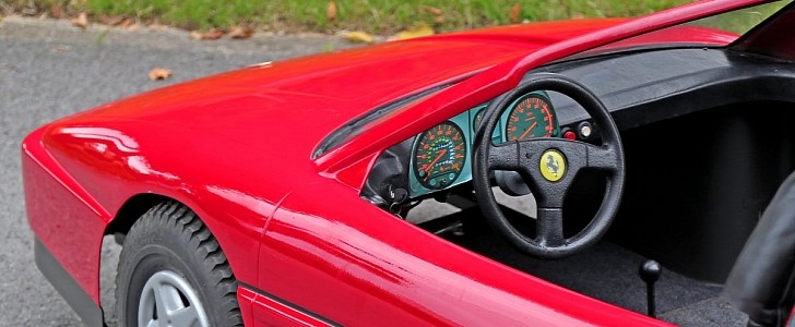 Ferrari 348 TS by Agostini Is Perfect for Your Inner Child