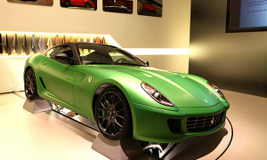 Ferrari Could Sell a Hybrid Sportscar by 2015