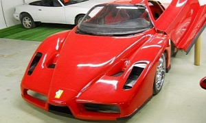 Ferrari Enzo Replica Based on Toyota MR2