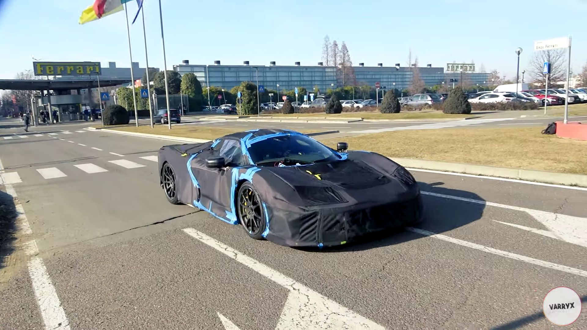 2023 - [Ferrari] LaFerrari II - Page 2 Ferrari-f250-laferrari-successor-caught-testing-with-final-body-premiere-draws-nearer-228703_1