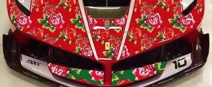Ferrari FXX K with Roses Wrap