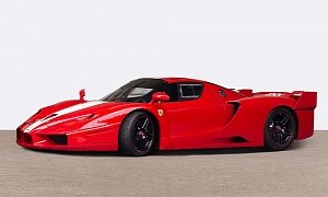 Ferrari FXX Signed by Michael Schumacher Is Waiting for Bidders this Month