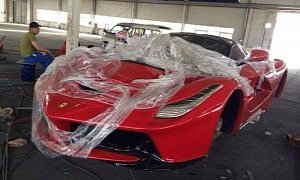 Ferrari LaFerrari and Pagani Zonda Revolucion Replicas Show Up in China