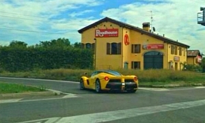 Ferrari LaFerrari Spotted in Yellow